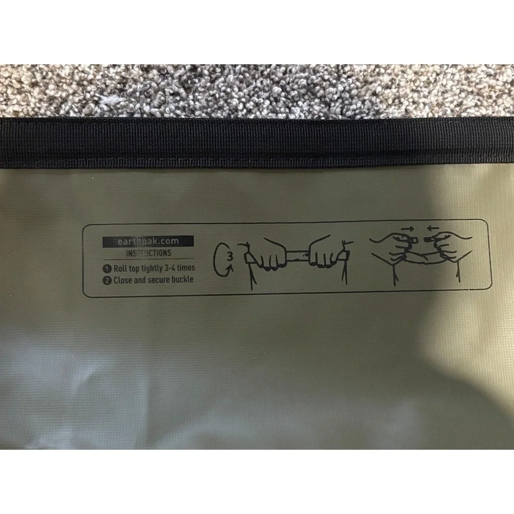 Earth Pak 30L Waterproof Dry Bag Backpack OD Green Roll-Top Hiking Kayak Bag New